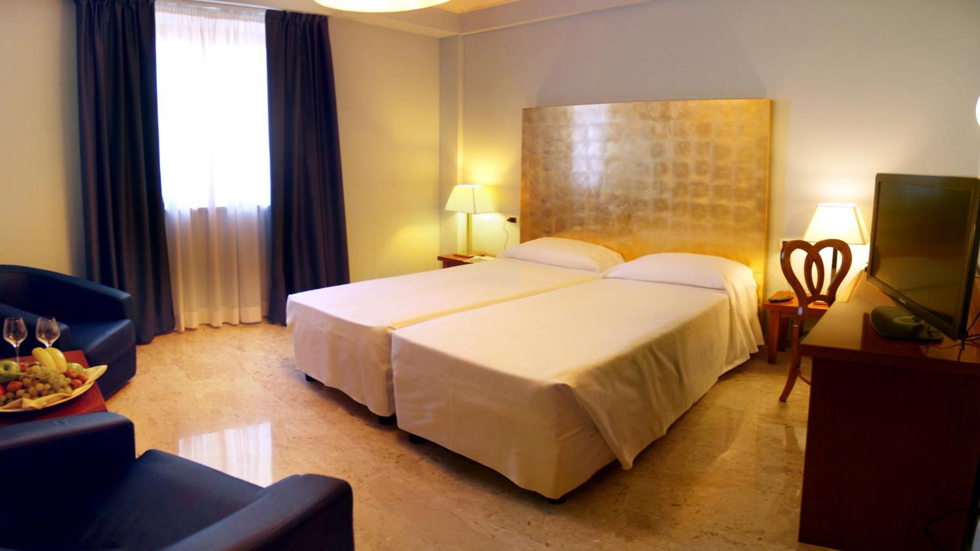 Hotel Terme Marine Leopoldo II Marina di Grosseto Esterno foto